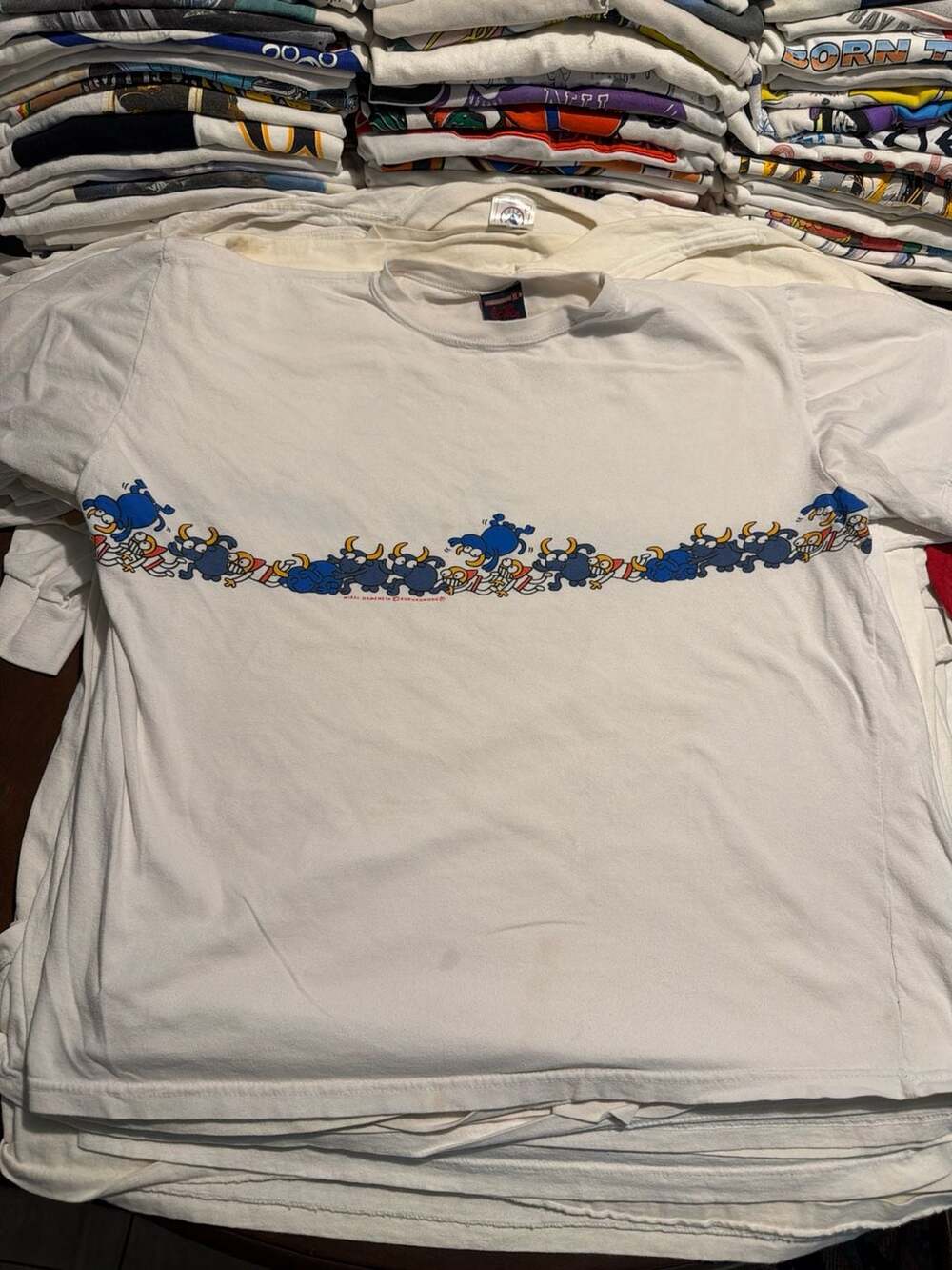 Vintage Kukuxumusu Running of the Bulls Mikel Urmeneta Wrap Around Graphic Tee